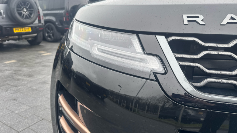 Land Rover Range Rover Evoque 2.0 D200 R-Dynamic HSE 5dr Auto Diesel Hatchback